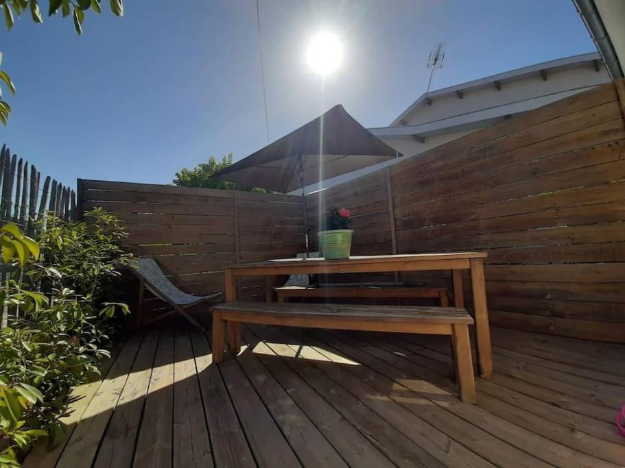 La Maisonnette De Suzette Lanton Exteriör bild