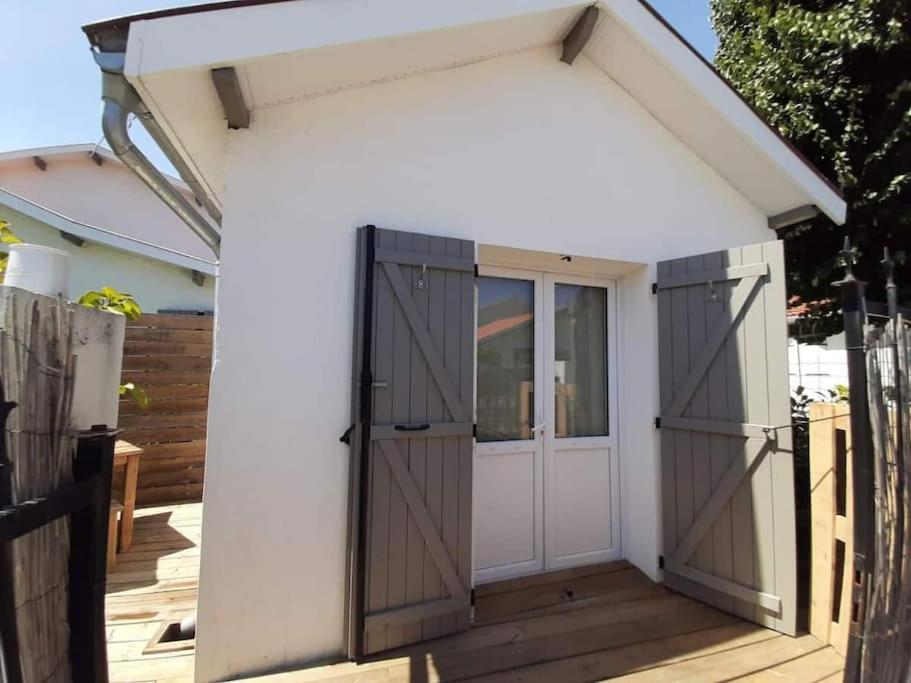 La Maisonnette De Suzette Lanton Exteriör bild